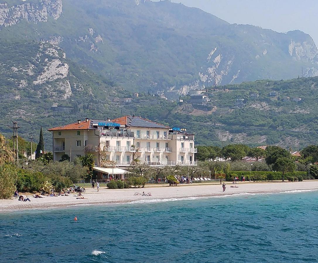 Hotel Baia Azzurra - Lake Front Torbole Sul Garda Bagian luar foto